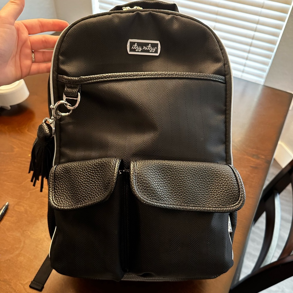 Itzy Ritzy Boss Diaper Bag